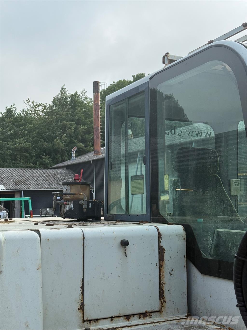 Takeuchi TB1140 Paletli ekskavatörler