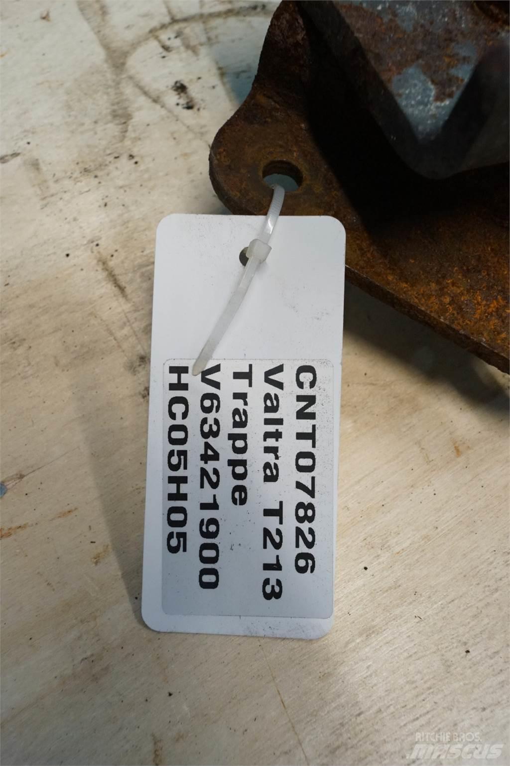 Valtra T213 Diger traktör aksesuarlari
