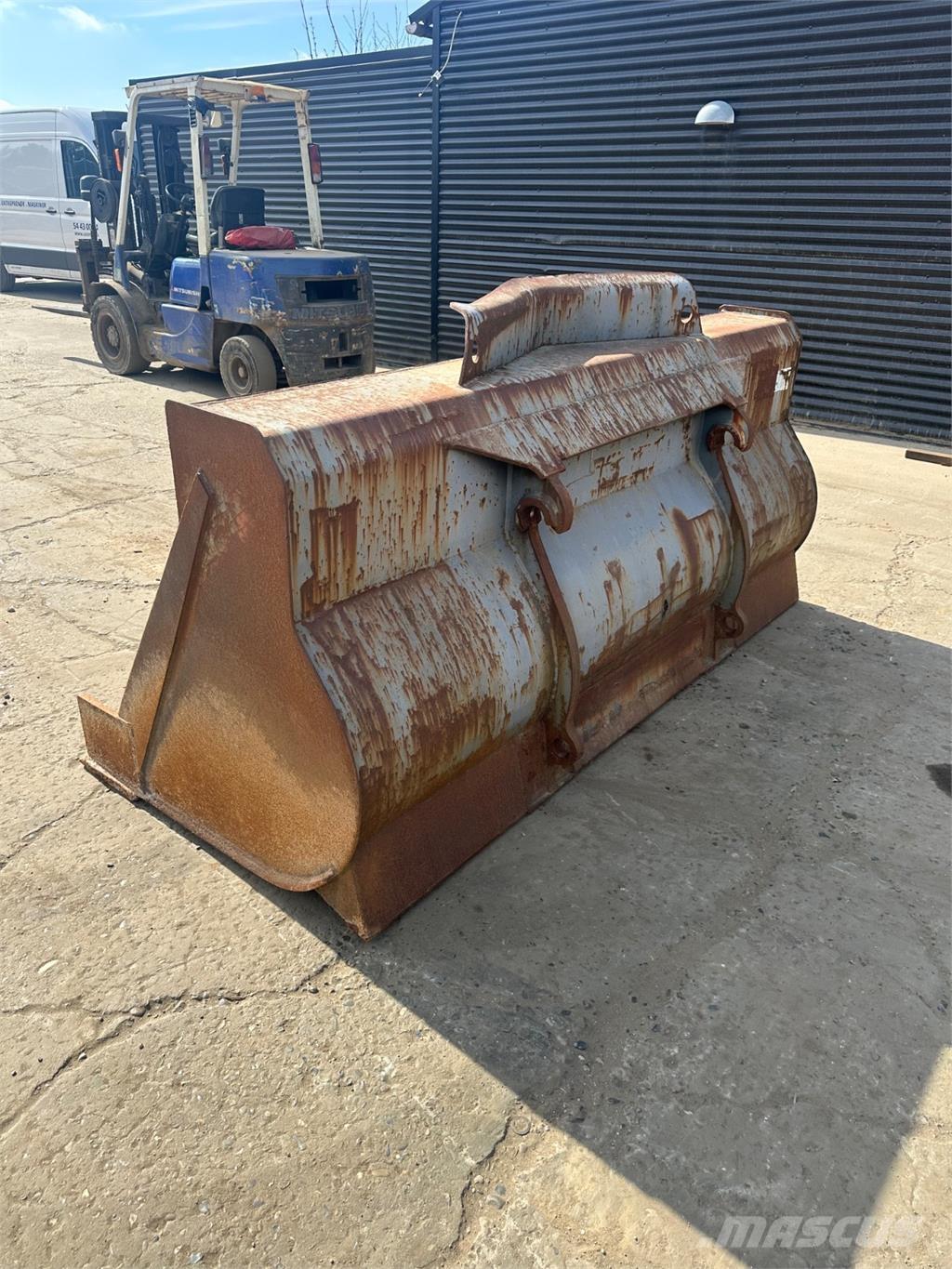 Volvo 2500mm Greyder biçaklari