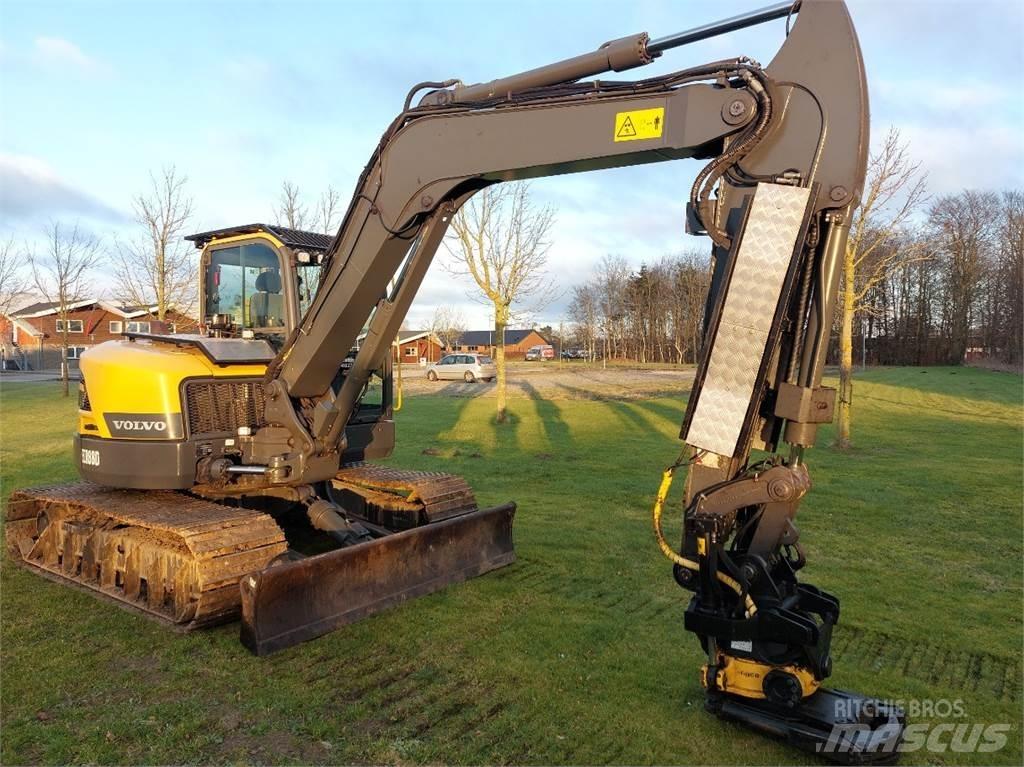 Volvo ECR88D Paletli ekskavatörler