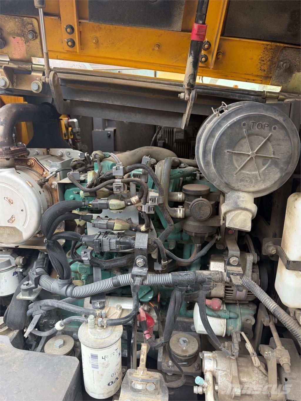 Volvo ECR88D Paletli ekskavatörler