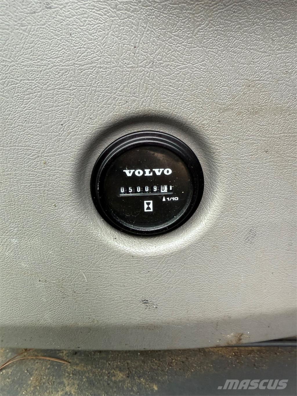 Volvo ECR88D Paletli ekskavatörler
