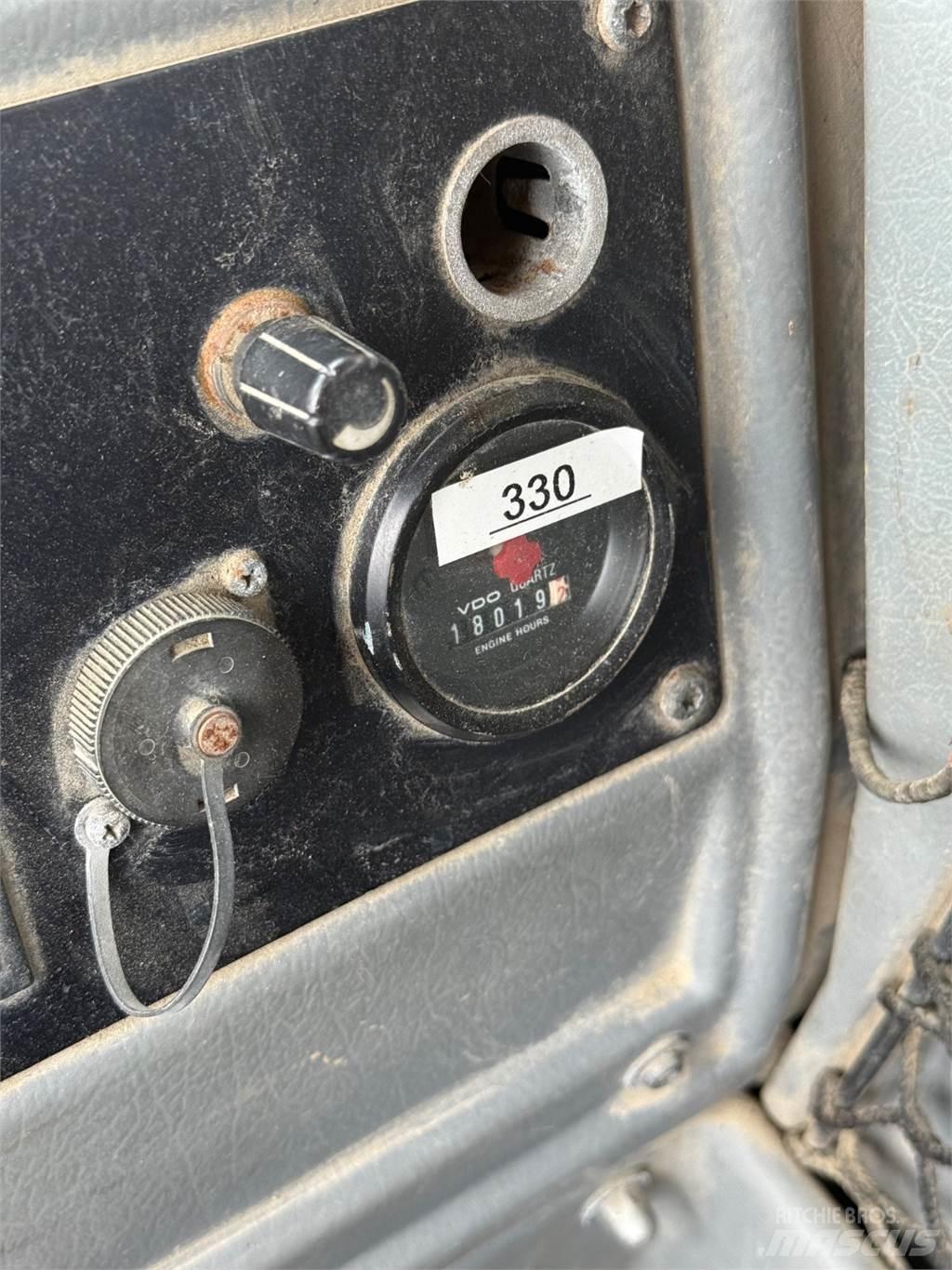Volvo L330D Tekerlekli yükleyiciler