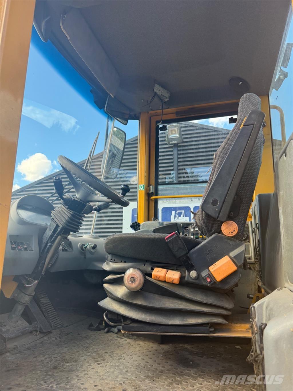 Volvo L90E Tekerlekli yükleyiciler