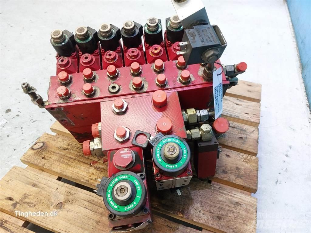 Vredo  Sivi gübre ve ilaç tankerleri