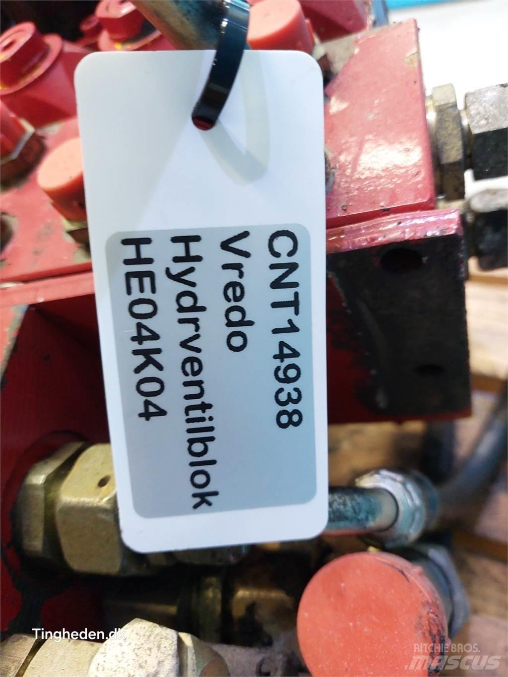 Vredo  Sivi gübre ve ilaç tankerleri