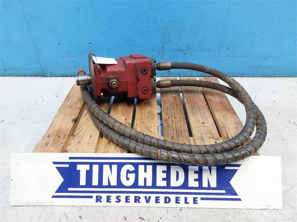 Vredo  Sivi gübre ve ilaç tankerleri