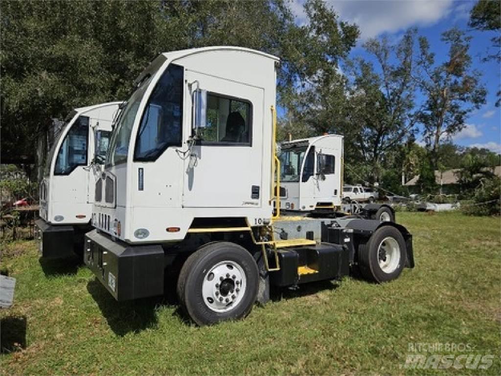 Autocar ACTT42 Terminal çekiciler