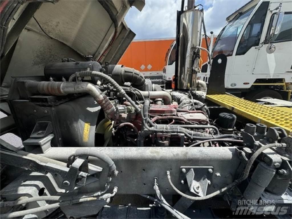 Autocar ACTT42 Terminal çekiciler
