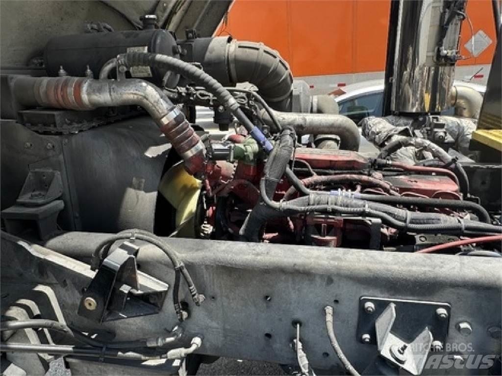 Autocar ACTT42 Terminal çekiciler