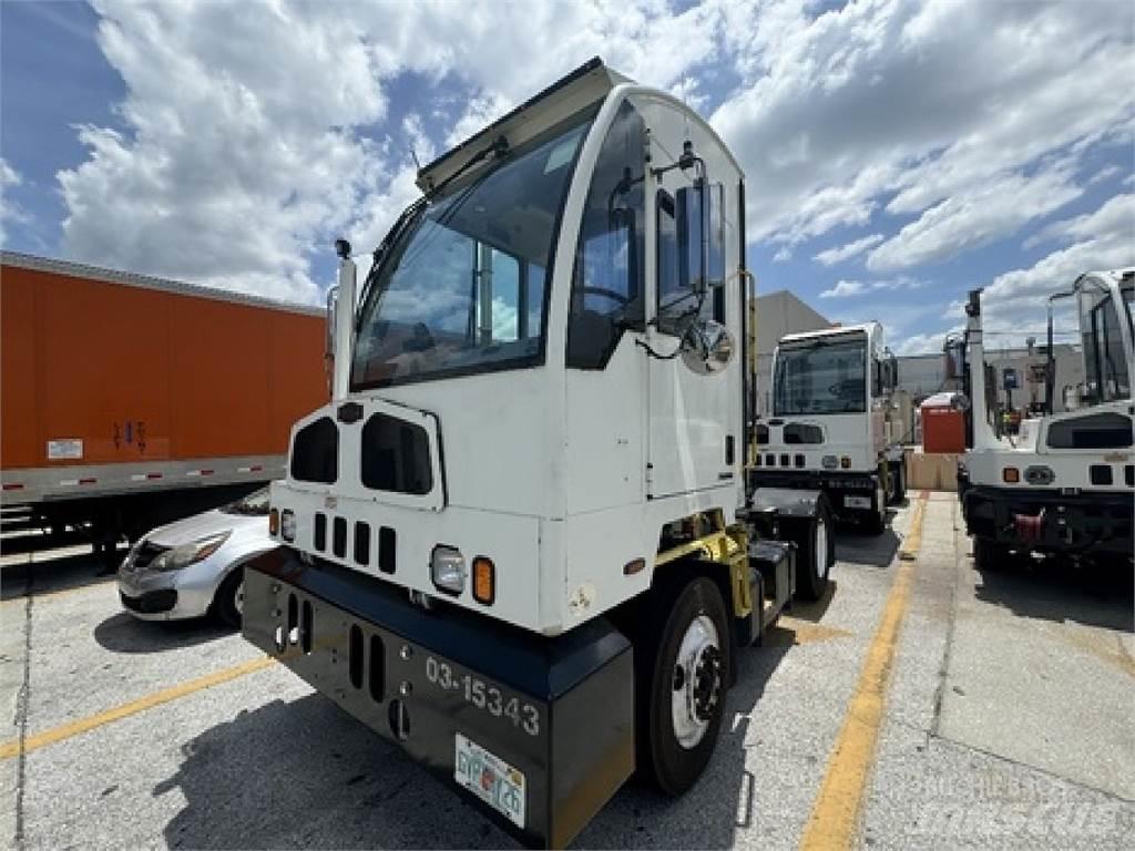 Autocar ACTT42 Terminal çekiciler