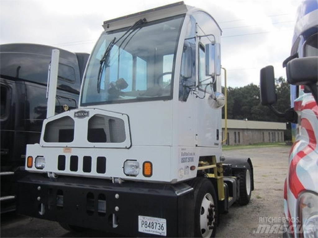 Autocar ACTT42 Terminal çekiciler