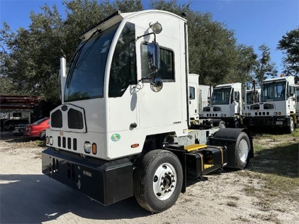Autocar ACTT42 Terminal çekiciler