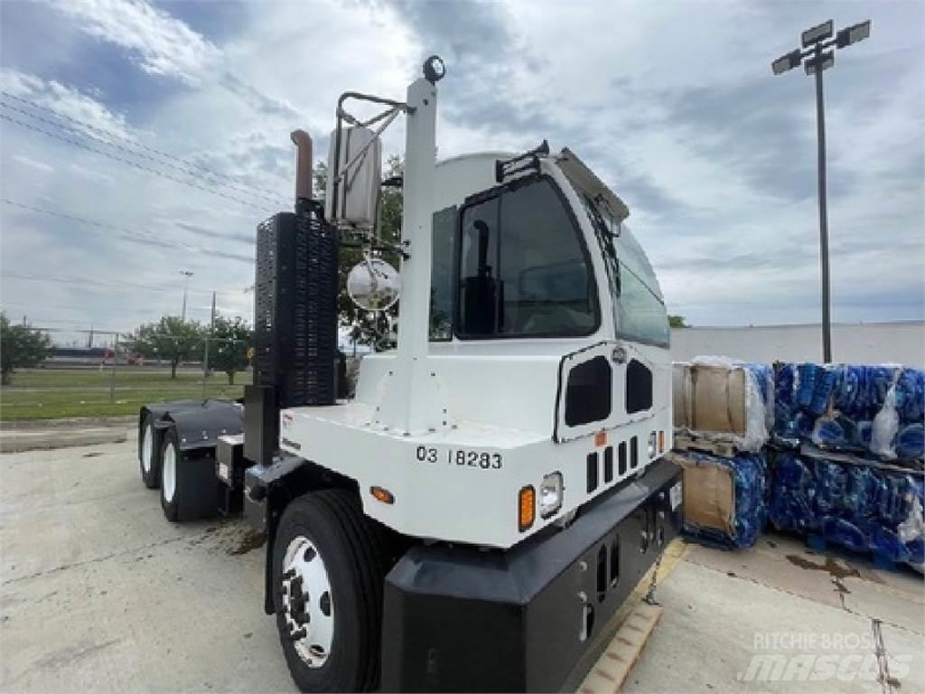 Autocar ACTT64 Terminal çekiciler