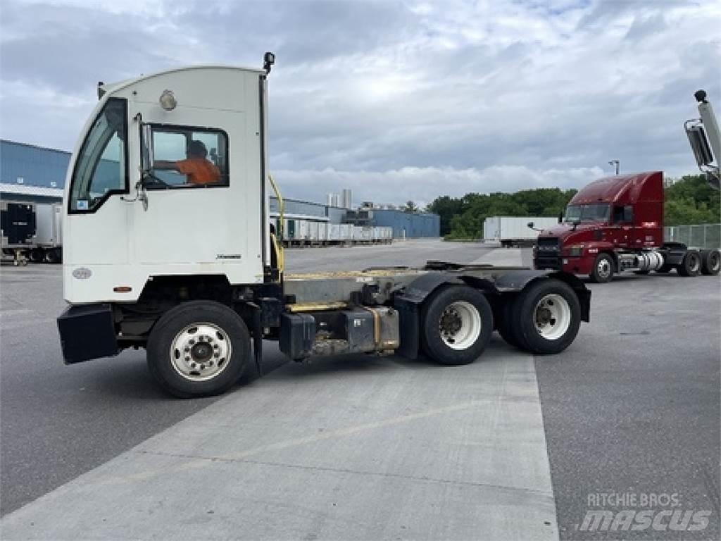 Autocar ACTT64 Terminal çekiciler
