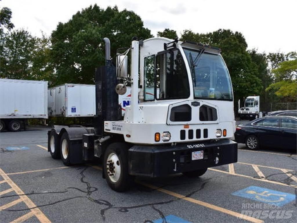 Autocar ACTT64 Terminal çekiciler