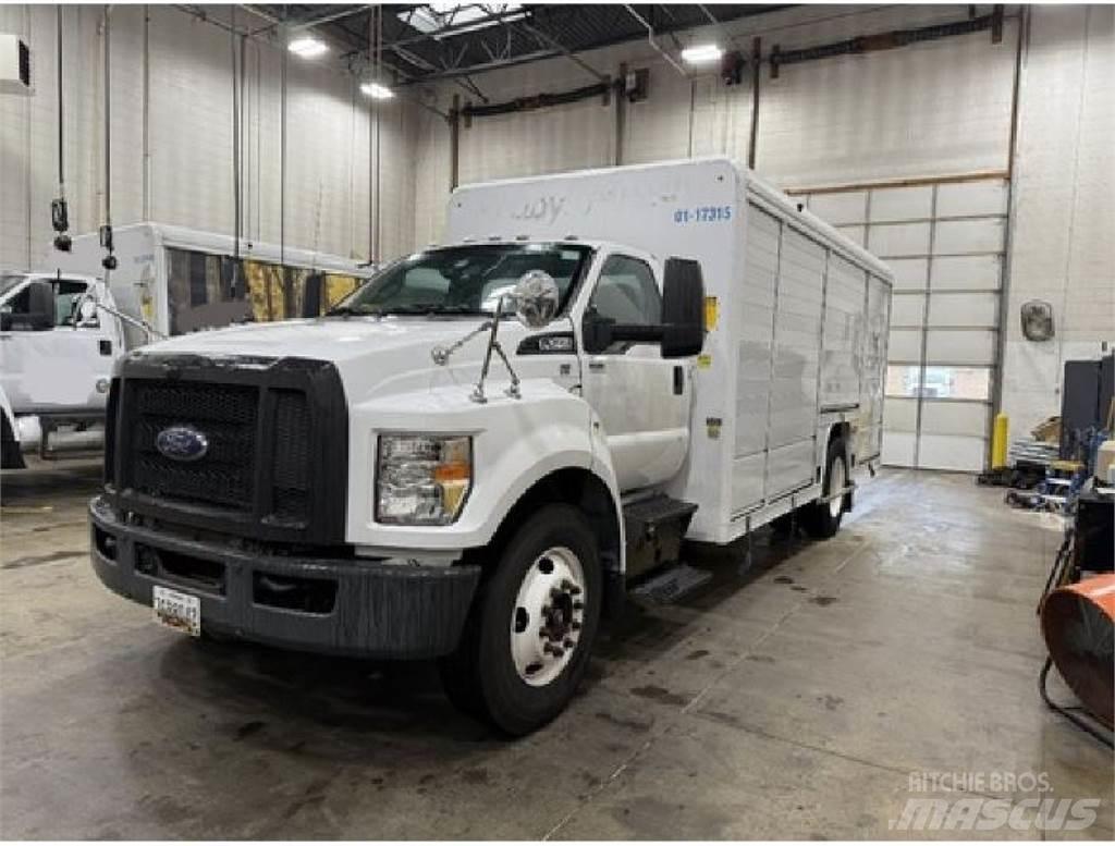 Ford F650 İçecek kamyonları