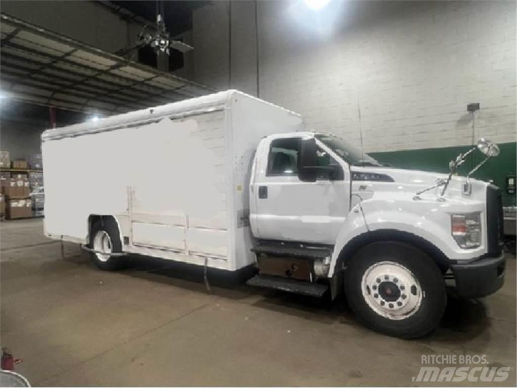Ford F650 İçecek kamyonları