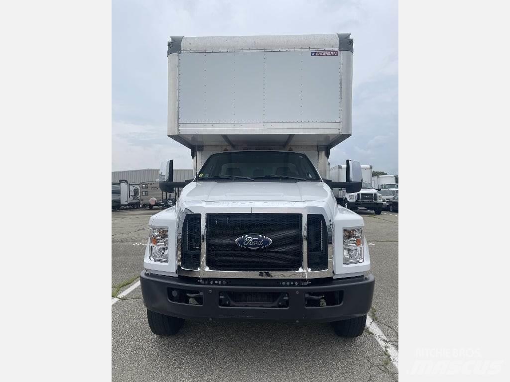Ford F750 Kapali kasa kamyonlar