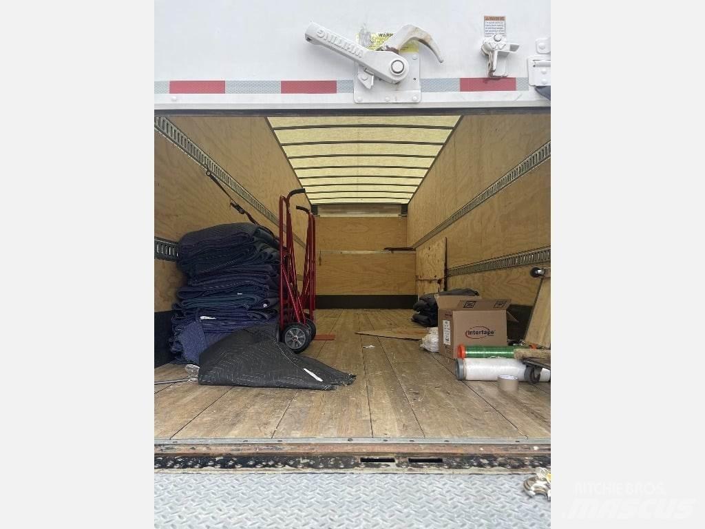 Ford F750 Kapali kasa kamyonlar