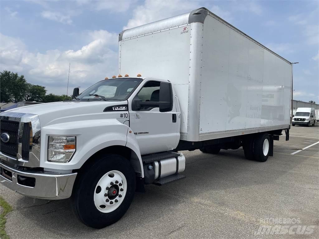 Ford F750 Kapali kasa kamyonlar