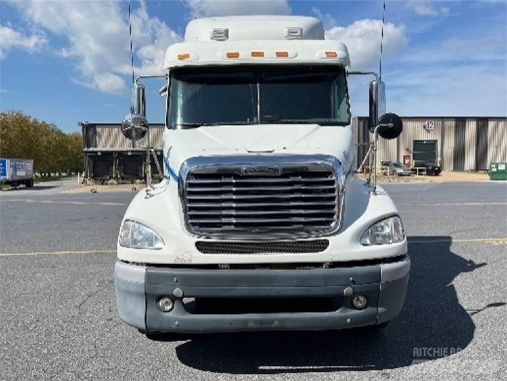 Freightliner CL112 Çekiciler