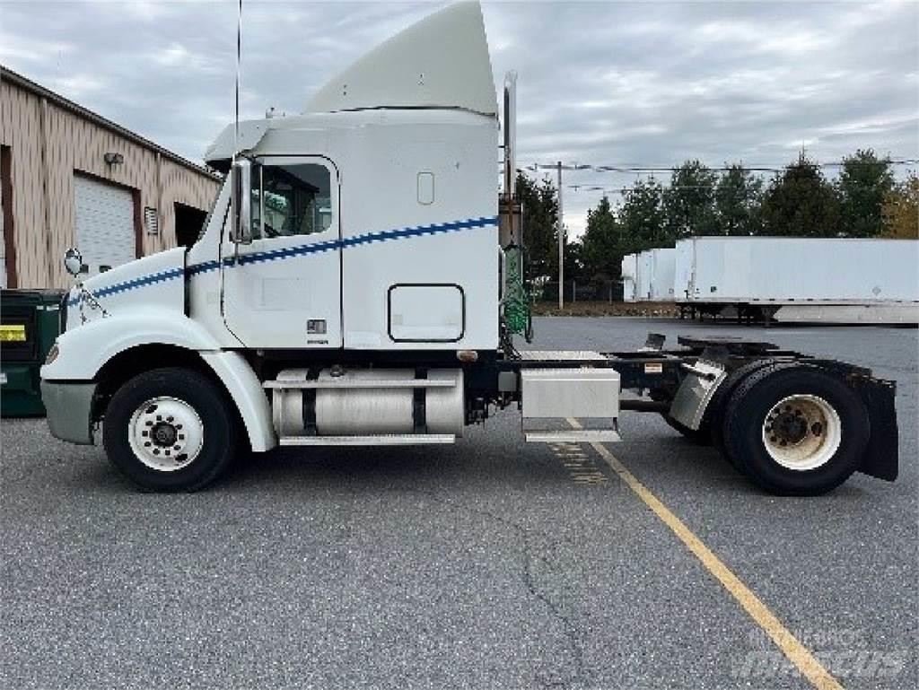 Freightliner CL112G Çekiciler