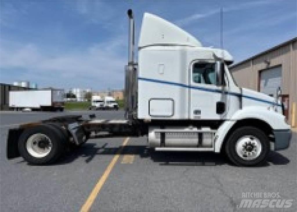 Freightliner CL112G Çekiciler