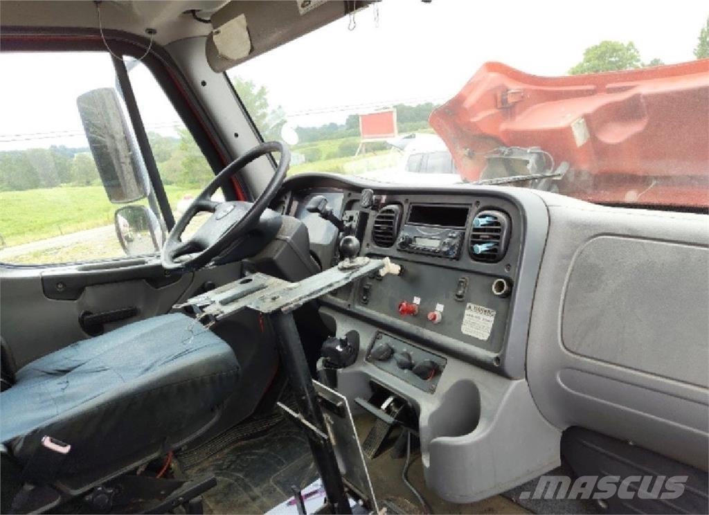 Freightliner M2 Diger kamyonlar