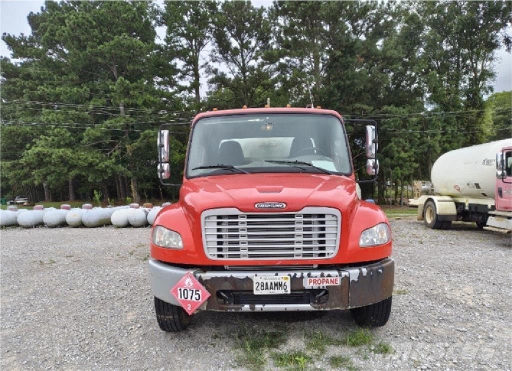Freightliner M2 Diger kamyonlar