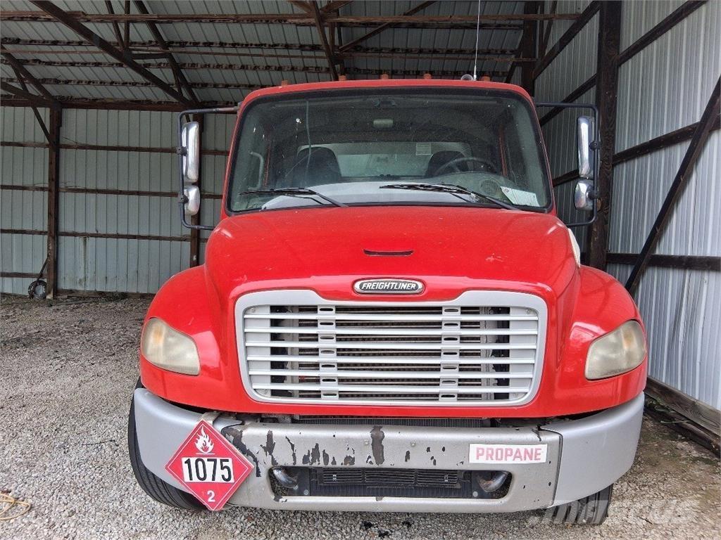 Freightliner M2 Diger kamyonlar