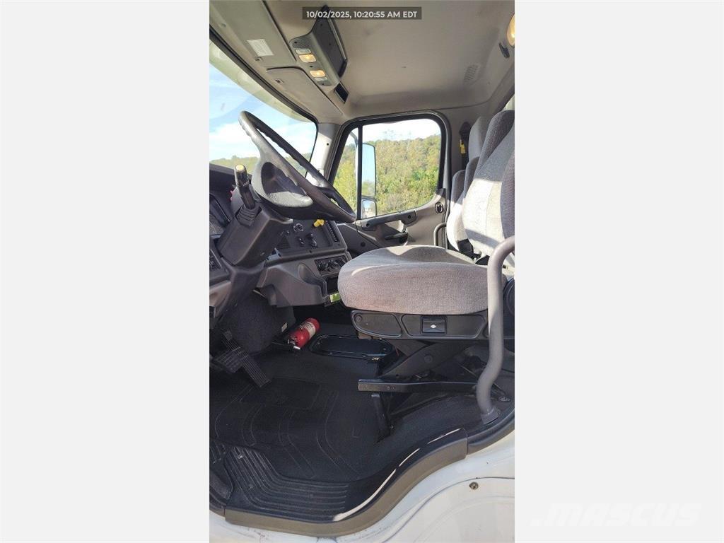 Freightliner M2 Frigofrik kamyonlar