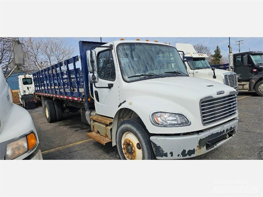 Freightliner M2 106 Flatbed kamyonlar