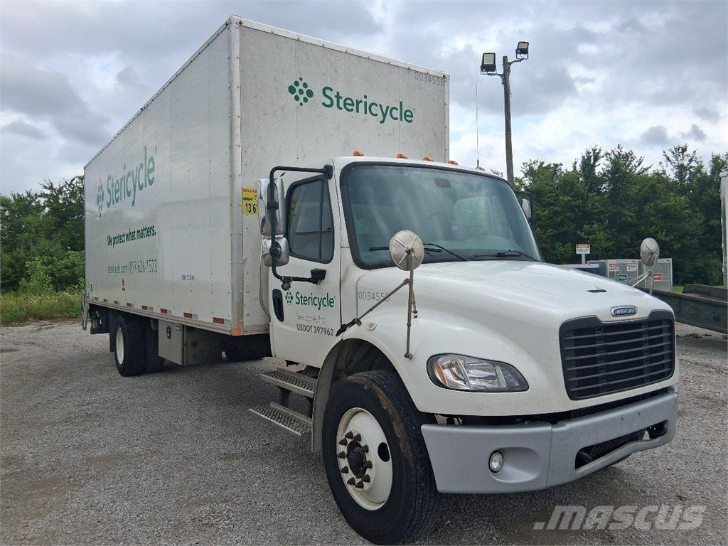 Freightliner M2-106 Kapali kasa kamyonlar