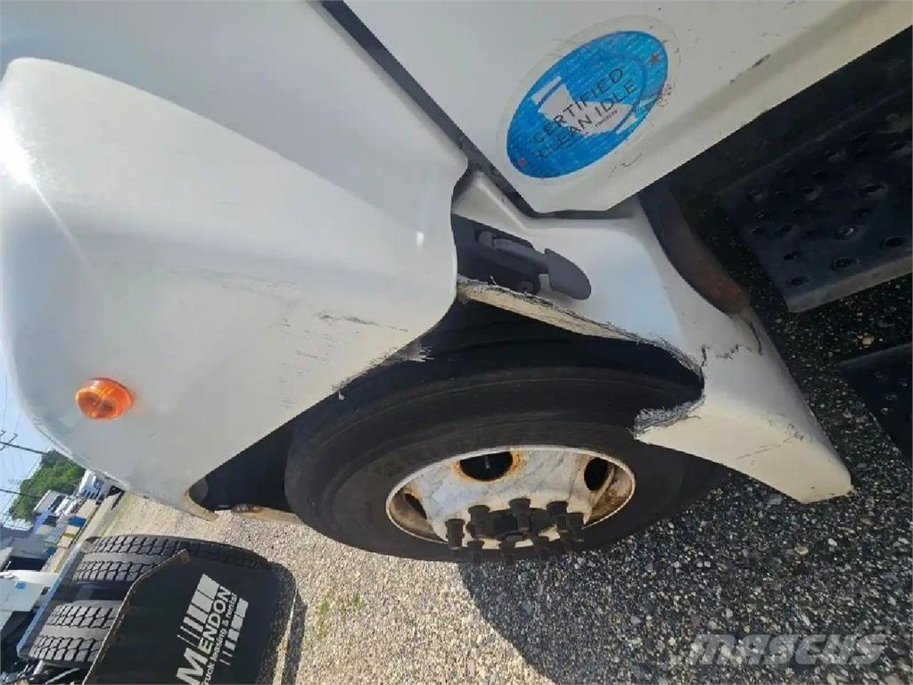 Hino 268 Kapali kasa kamyonlar