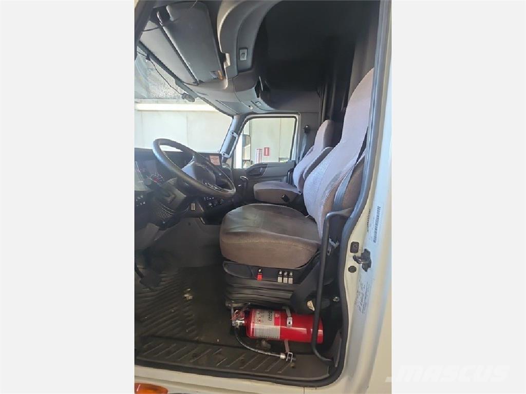 International LT Çekiciler