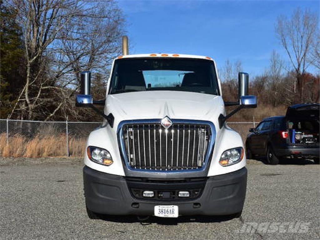 International LT625 Çekiciler