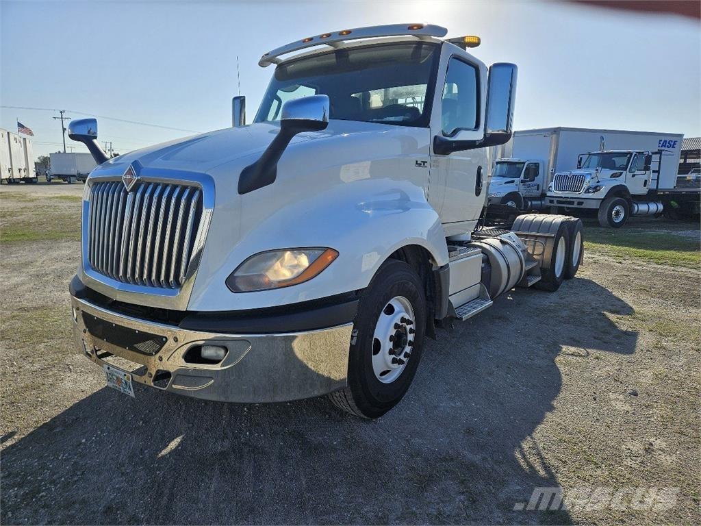 International LT625 Çekiciler