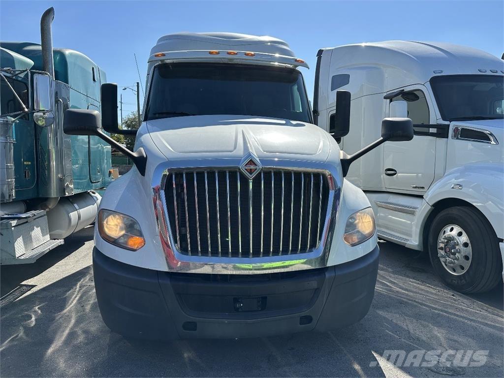 International LT625 Çekiciler