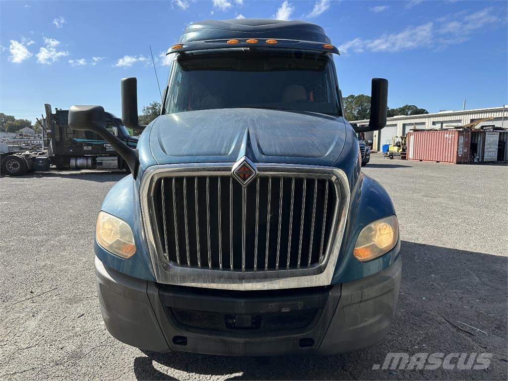 International LT625 Çekiciler