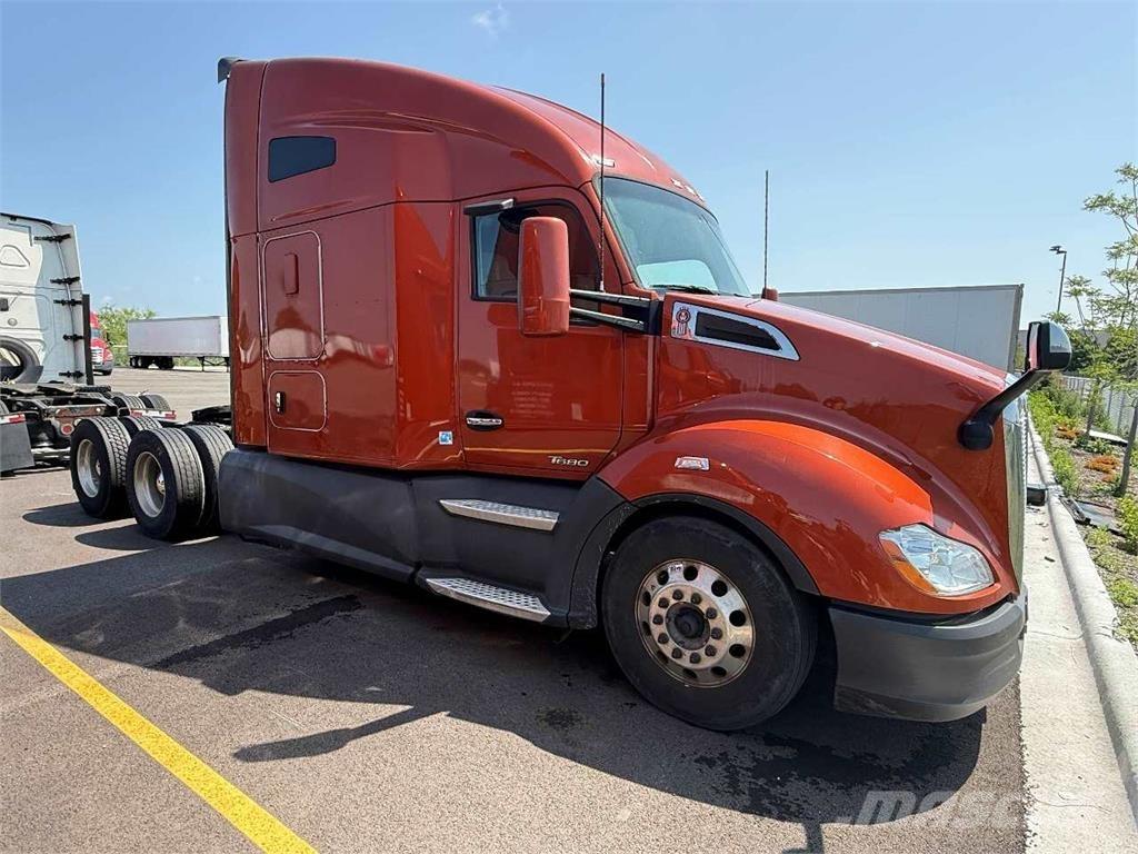 Kenworth T680 Çekiciler