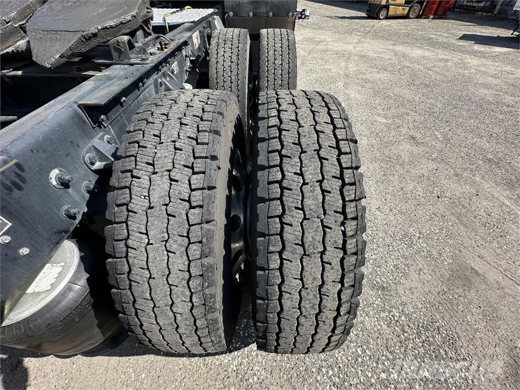 Kenworth T680 Çekiciler