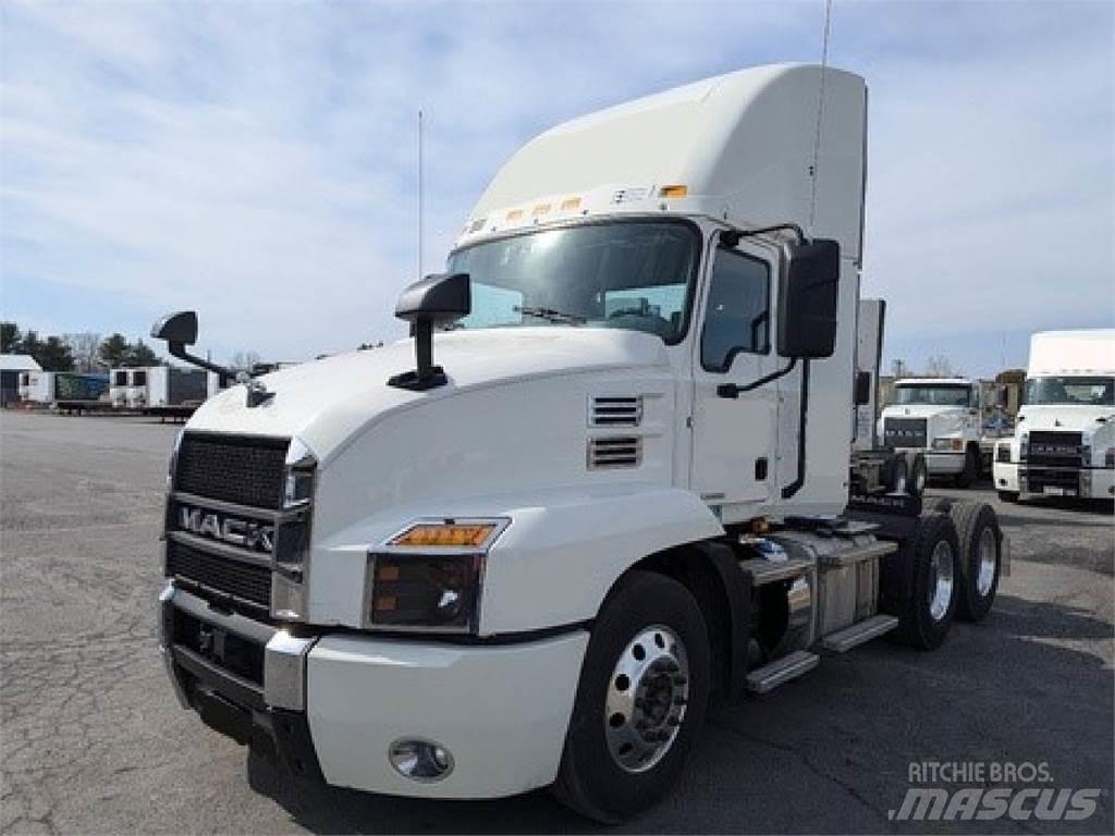 Mack AN64T Çekiciler