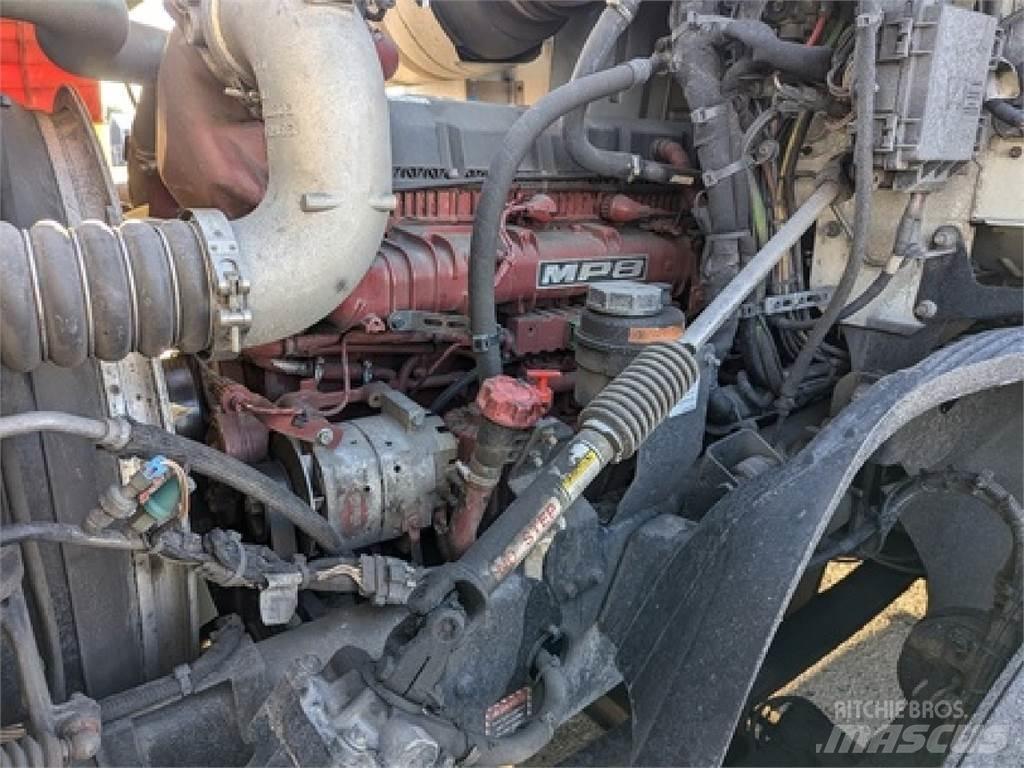 Mack AN64T Çekiciler
