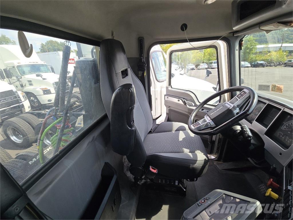 Mack AN64T Çekiciler