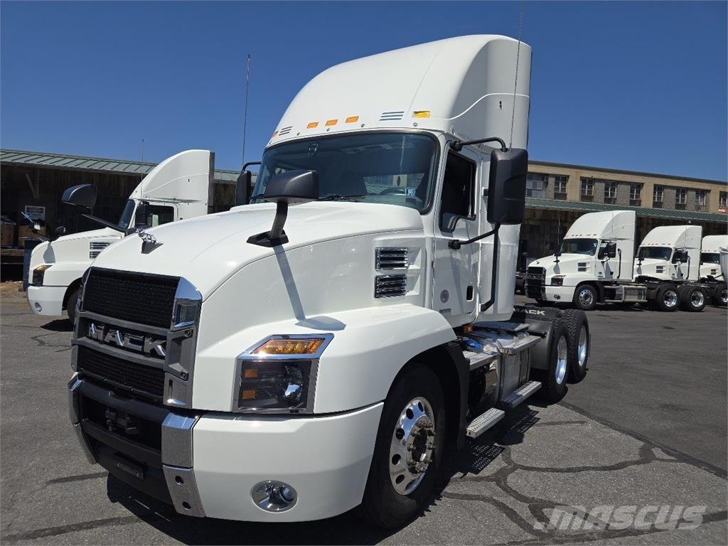 Mack AN64T Çekiciler