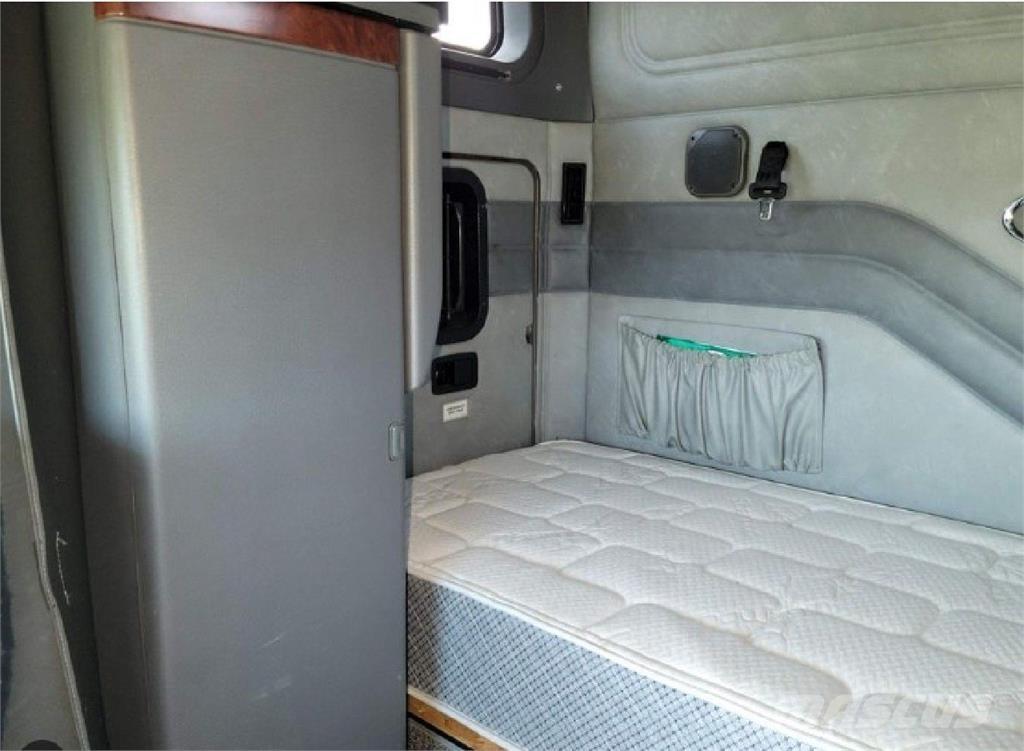 Mack CXU613 Çekiciler