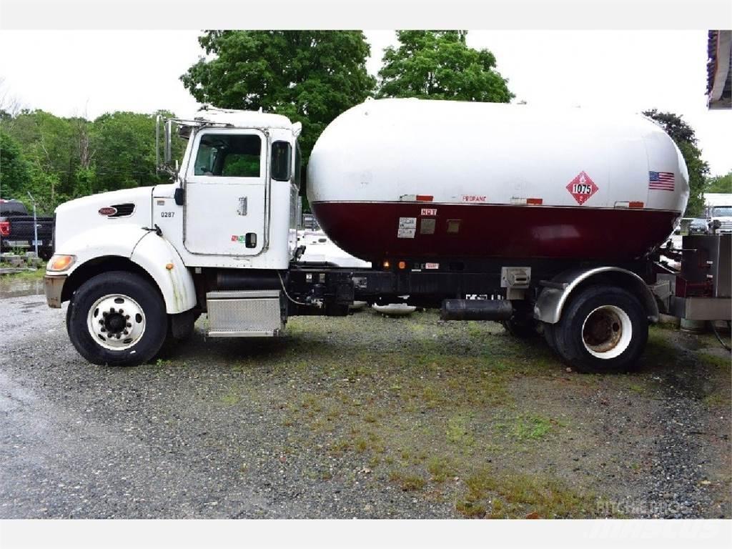 Peterbilt 335 Diger kamyonlar