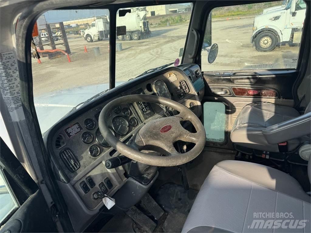 Peterbilt 367 Diger kamyonlar