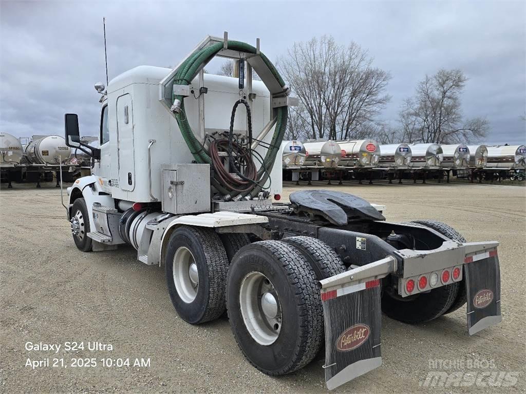 Peterbilt 567 Çekiciler